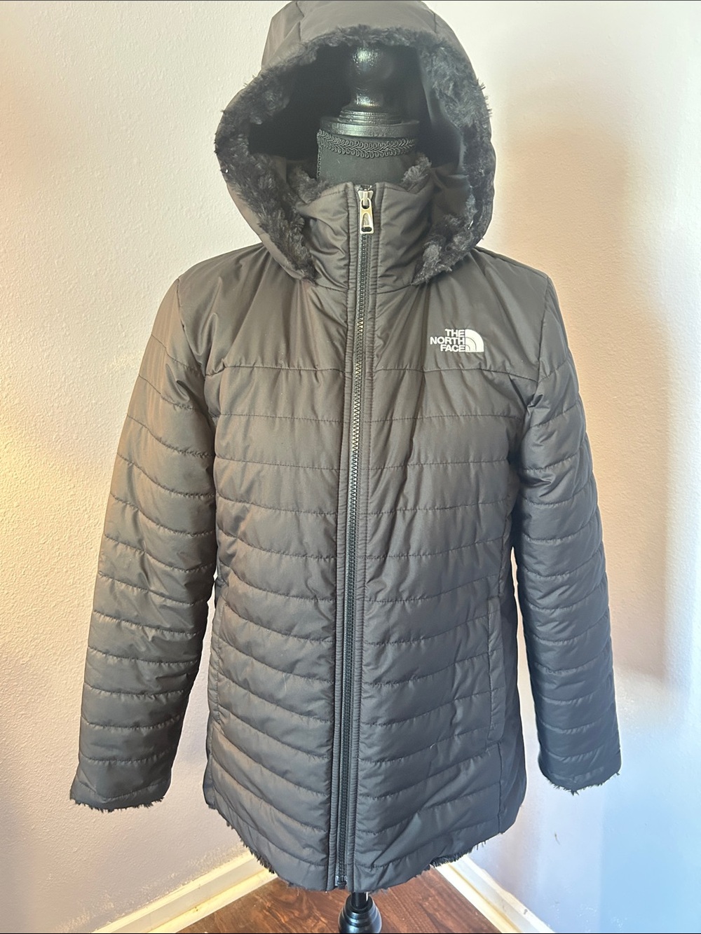 The North Face Girl Youth Black Hooded Quilted Puffer Jacket Size Extra Large